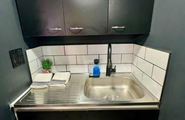 New Tiny Home Uptown Phoenix (Unit E) - Foto 8