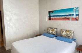 Luxurious 2 Bedrooms Apartment, 30 meter from beach - Foto 9