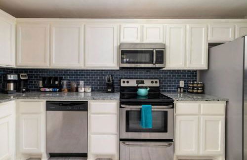 World Cup Group Stay w/ Covered Terrace - Foto 17