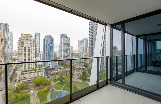 1111 Richards - 1407 - Photo 24