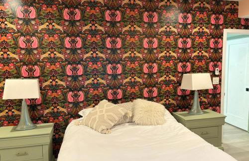 CUTE 1 BR Basement Apt Near Shops, Park - Foto 4