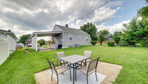 Deck and Patio Inviting Abode in Natrona Heights! - Foto 2