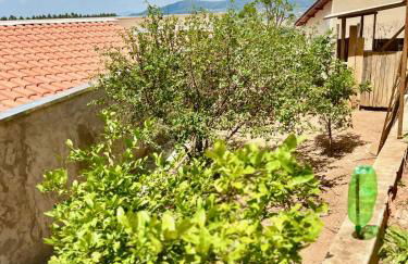 Chácara Aconchego da Serra com Piscina - Foto 58