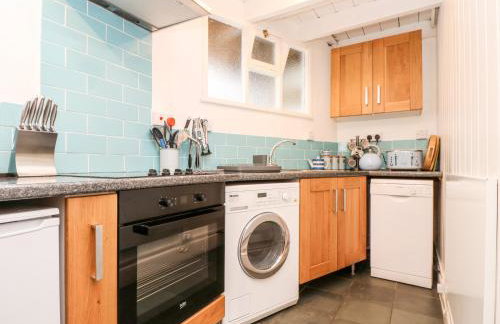 Mole Cottage - Photo 11