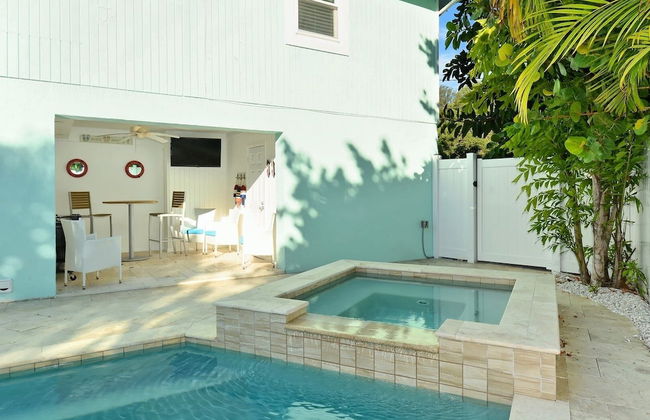Tarpon Pointe 2 Bedroom Home by RedAwning - Photo 18