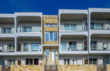 Evelio Living - Photo 5