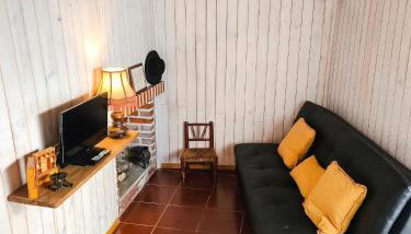 Charming House in Vila Nova de Foz Côa with Private Entrance - Foto 2