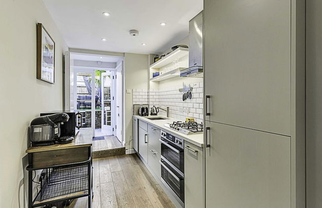 Clapham Oasis: 1 Bedroom, Sauna, Garden Retreat - Foto 4