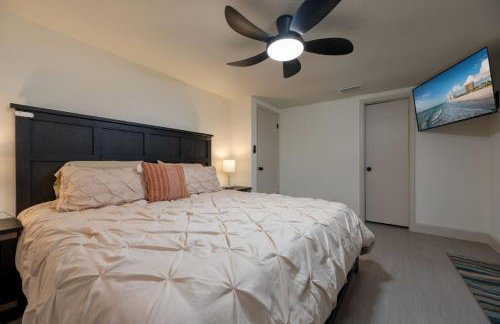 Home With Heated Pool Near Beaches - Foto 30