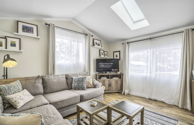 3bd1 Mile to Garden of the Godstraveler's Home - Photo 16