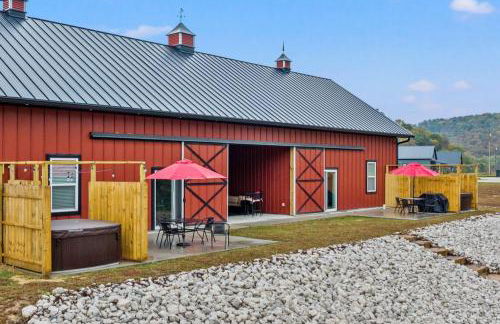 New Barndo/Red River Access/King Beds/Hot Tub - Foto 39