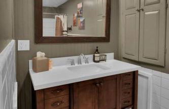 Cozy Retreat near Paris Mtn State Park Sleeps 12 - Foto 51