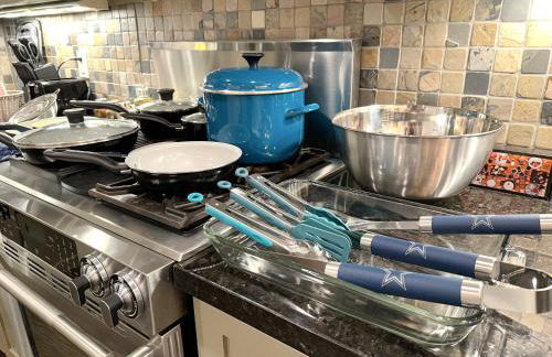 Stunning Home in Midtown, Houston with 3BDR 5Beds Skyline View BBQ Terrace - Foto 9