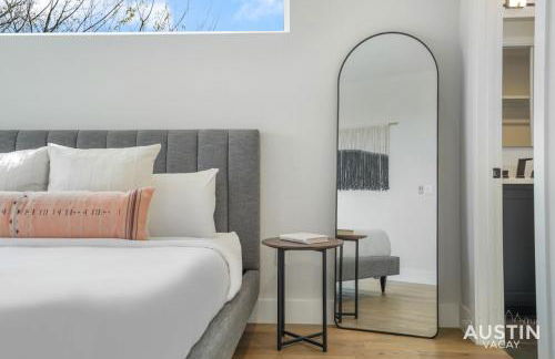 Luxurious Modernism with Private Hot Tub and Garage - Foto 31