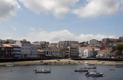 Piso Amplio y Céntrico en Mugardos - Photo 32