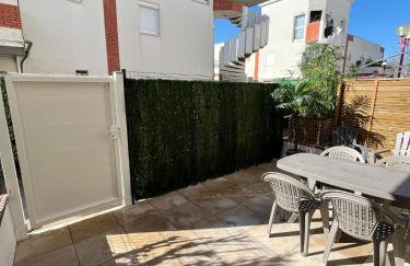 Superbe T2 climatisé avec terrasse & piscine avec accès direct à la mer - Foto 29
