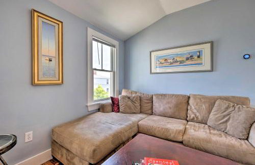 Walk to Commercial St! Captains Quarters Apt - Foto 5