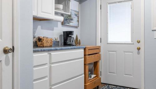 Sweet Jasper Suite-Summer Getaway in Jasper with Hot Tub - Foto 4