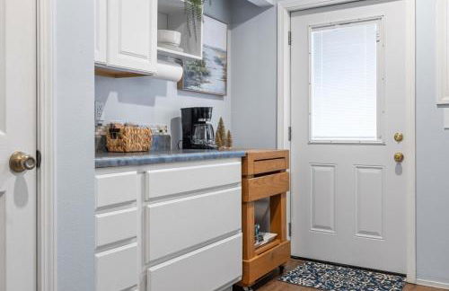 Sweet Jasper Suite-Summer Getaway in Jasper with Hot Tub - Foto 4