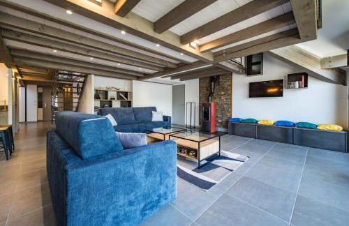 Duplex in Albiez-Montrond with balcony - Photo 12