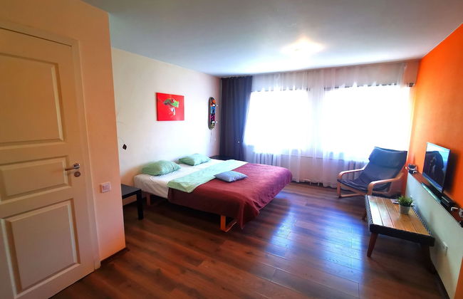 River Apartments - Photo 33