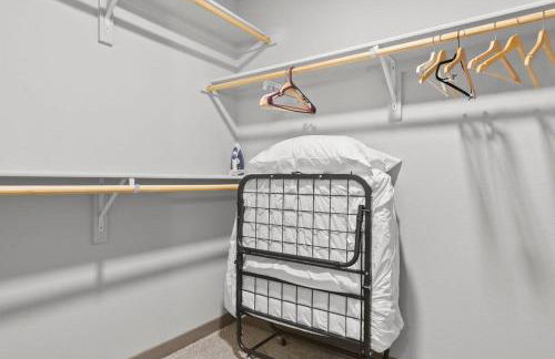 Cozysuites PHX RORO Gym, Pool, Pets, Parking! #5 - Foto 16