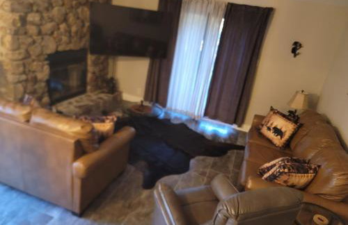 Bear Den on Lake Ouachita 2BR Condo at Mountain Harbor Resort - Foto 131