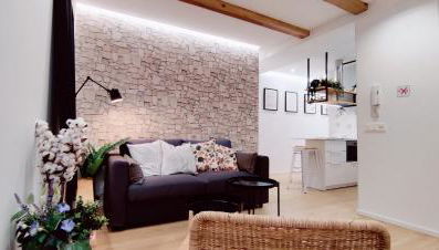 Estupendo Piso de 2 dormitorios en la Gran Vía. A/A. Wifi. - Foto 3