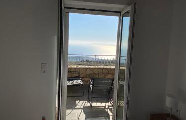 Rapunzel's Tower Mani - Foto 26