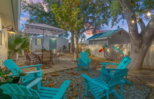 Fanta Sea - Private Seasonal Hot Tub, Game Room, Walk to Beach, Pets OK, & More! - Foto 1