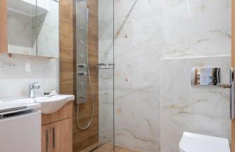 Anni Seafront Studios - Photo 13