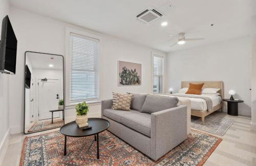 The Continental, powered by Placemakr - Downtown - Market Square - Foto 40