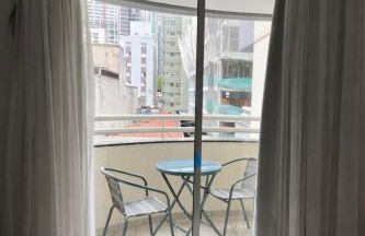 Studio Saint Charbel com vaga e varanda - rua do Hospital Sírio Libânes - Foto 13