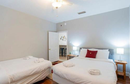 Hazel's Happy Hideaway- Midtown Mobile! - Foto 17