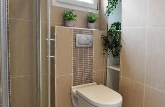 Ebène studio Centre ville Climatisation Terrasse Disneyland 4 personnes et 1 bébé - Foto 10