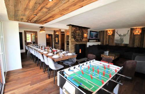 Chalet le Chantelevent for 24 Guests - Slope Views, Pool & Jacuzzi - Foto 7