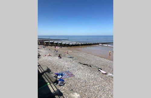 HOXNE HOUSE WEYBOURNE,N Coast sleeps 14 5 bedroom j72 - Photo 72