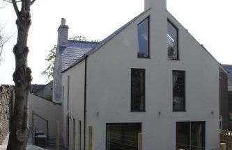 Kingston House - Photo 1