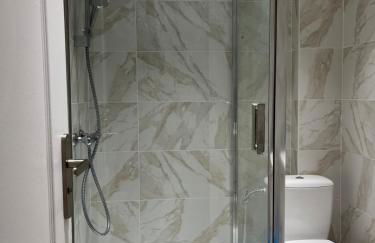 Appartements proches CDG Le Bourget dans maison francilienne typique - Foto 13