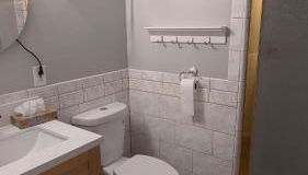 Serene home in Simi valley, CA - Foto 5, towels, Shower