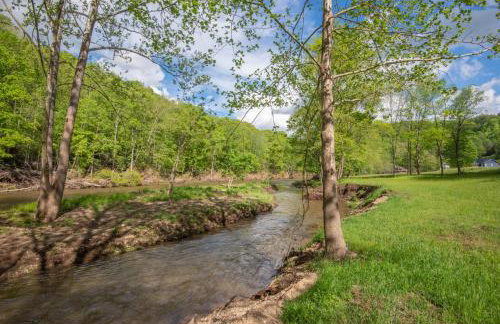Lux Riverfront Retreat- Hot Tub, Game Room, Views! - Photo 48