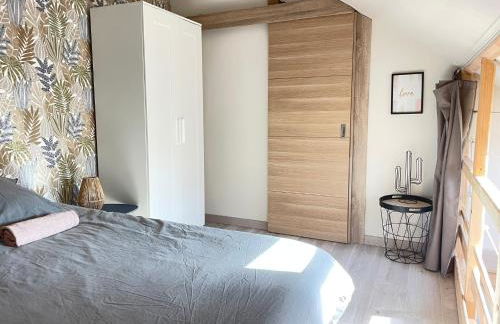 Gîte neuf avec jardin, forêt et étang - Foto 6