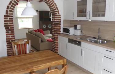 Ferienwohnung Elise im Gulfhof am Kanal - Foto 1