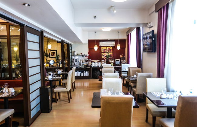 The Malayan Plaza - Foto 50