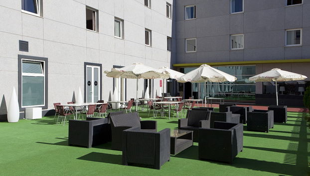 Vertice apartamentos Sevilla Aljarafe - Foto 3