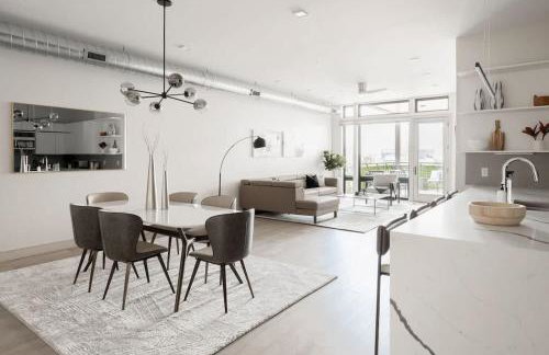 Gameday Oasis - Private Balcony - Jefferson Park - Tesoro - Foto 1