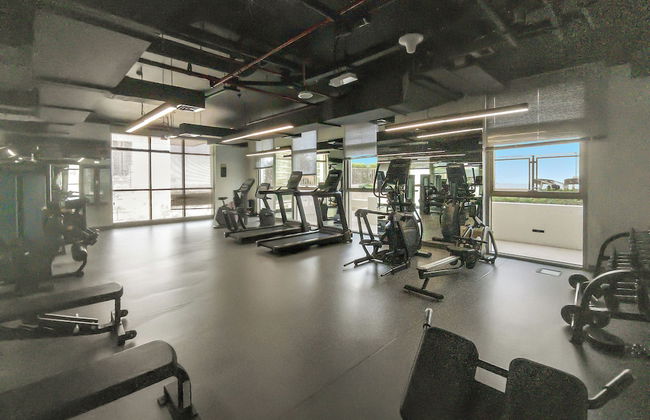 Silkhaus Reflection Tower - Photo 28