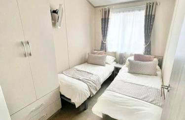 48 Pony Meadow - White Cross Bay - Photo 9