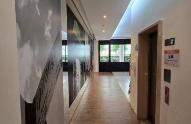 Apartamento aconchegante com piscina e jacuzzi - Foto 30