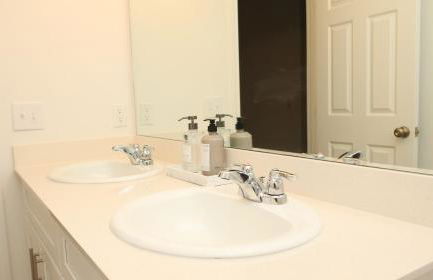 Luxe Princeton Getaway - Photo 57